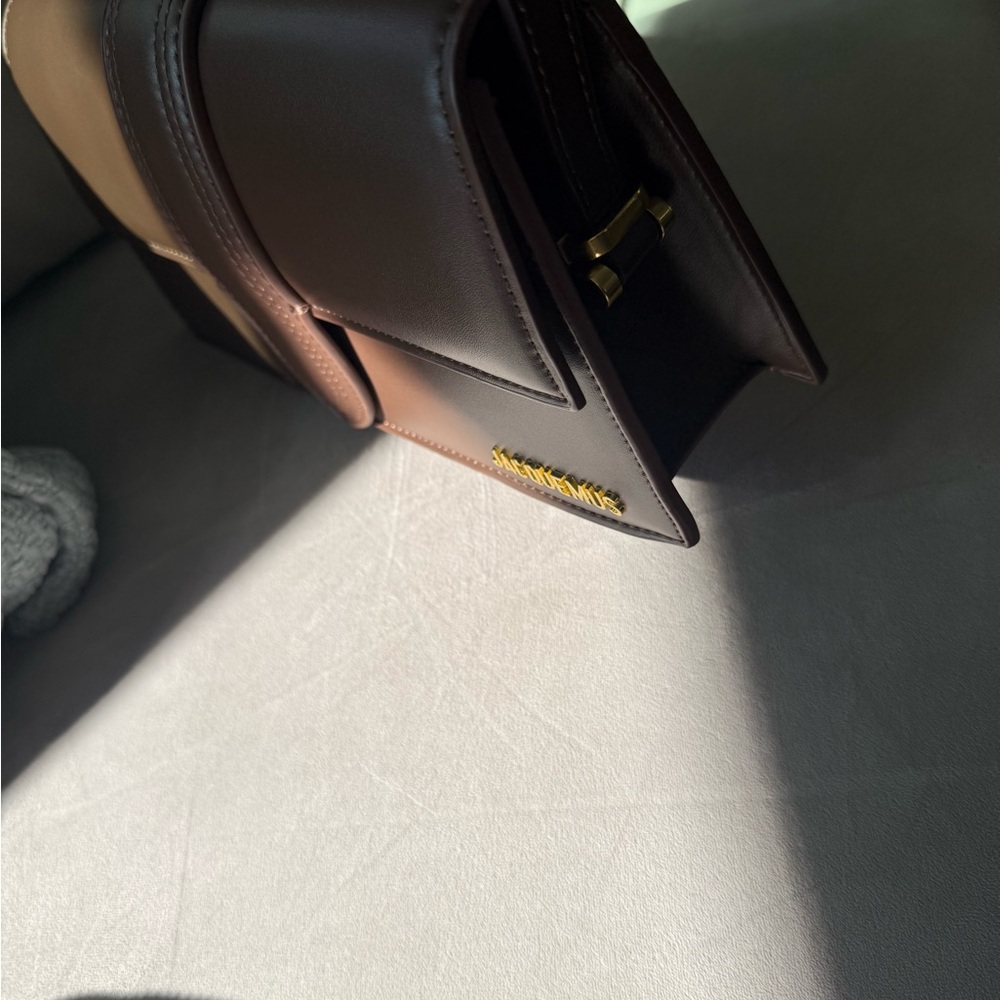 Jacquemus Brown Leather Shoulder Bag - Picture 3 of 5